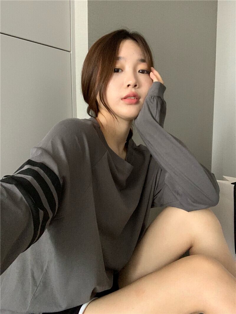 Tシャツ シャツ ルーズスタイル薄手ストライプサマーグレートップス ロング 夏物 ブラックストロベリース78746424816