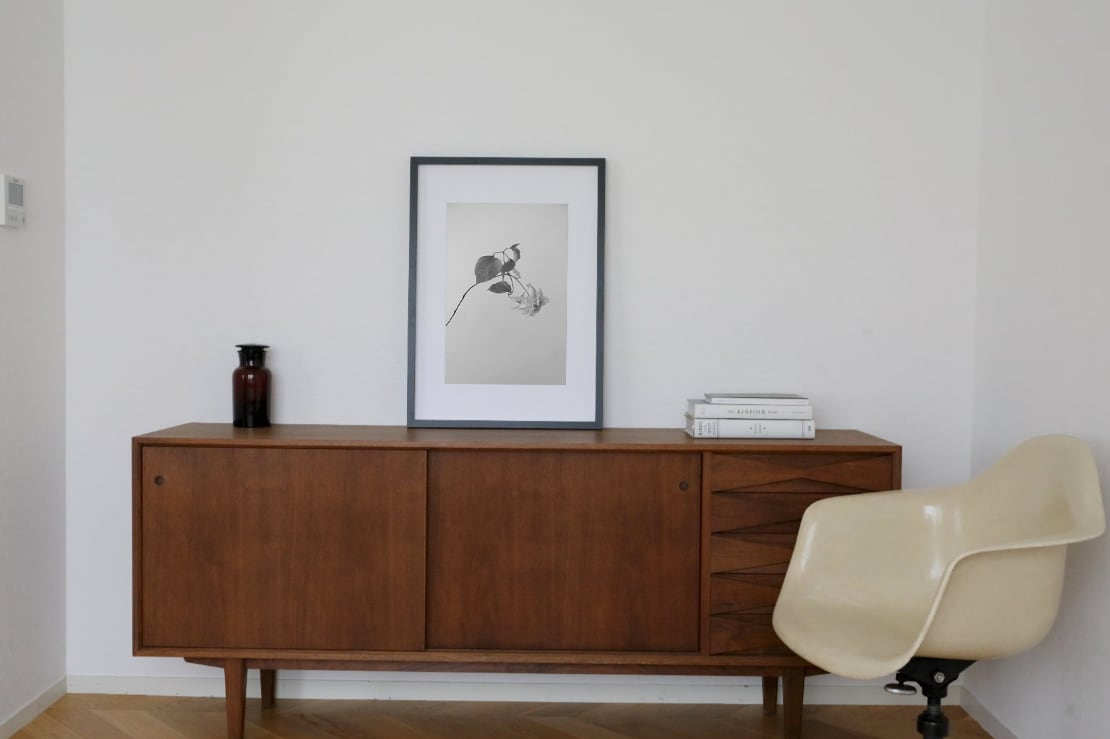 Alexander Goodman(アレキサンダー・グッドマン) #9 black wooden frame 50㎝ × 70㎝付き ( L )