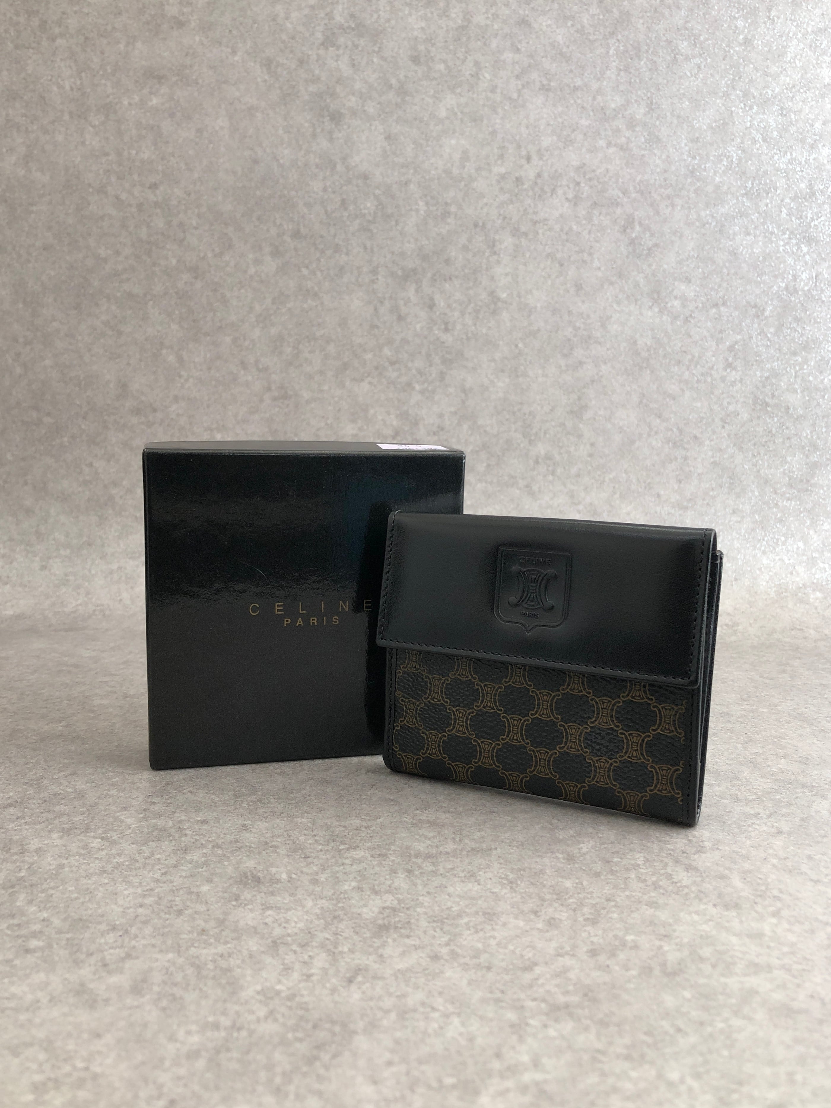 CELINE セリーヌ マカダム 財布 ブラック ブラゾン型押し PVCレザー