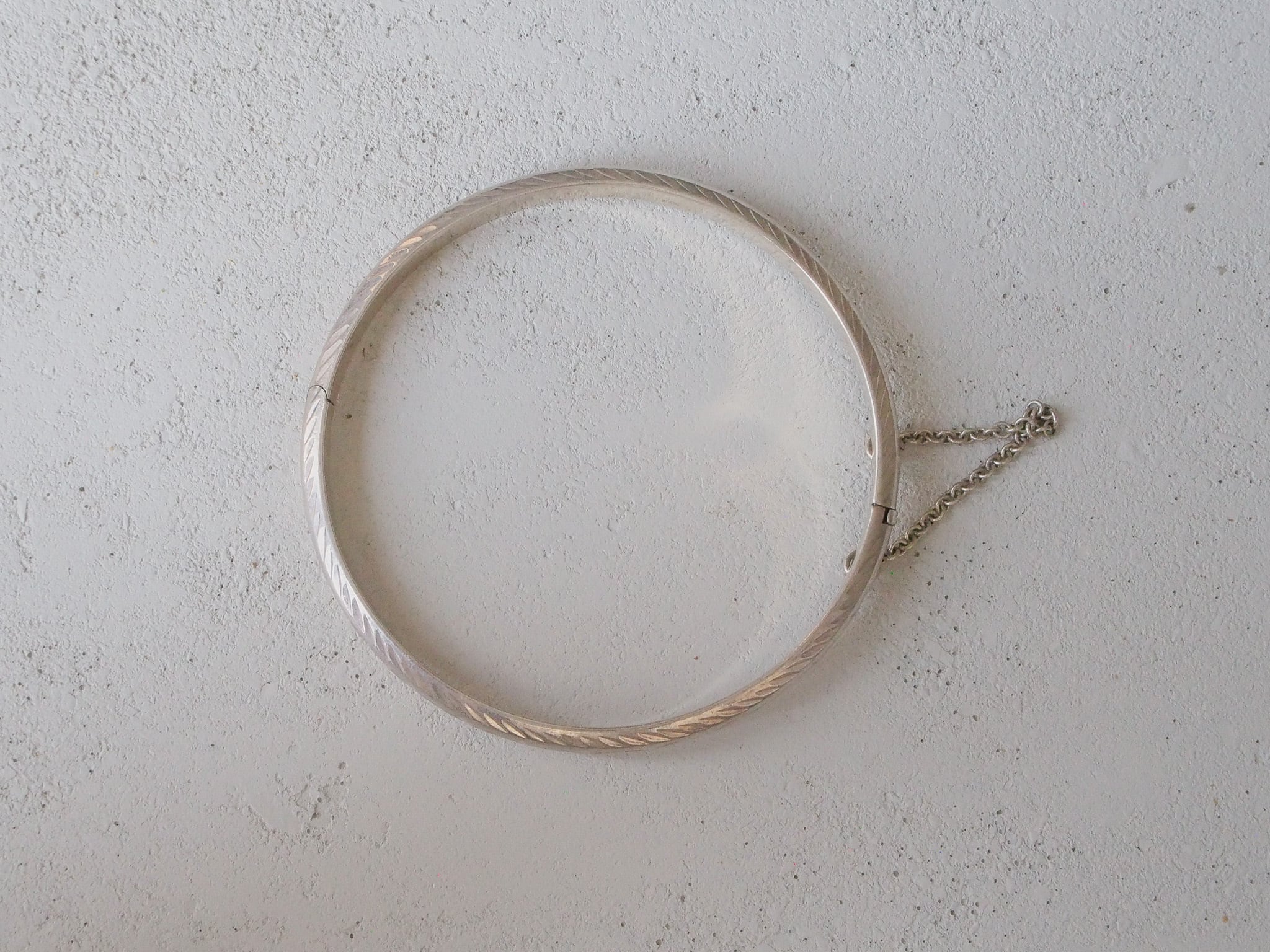 ヴィンテージシルバーバングル | アンティークアクセサリー ｜antique