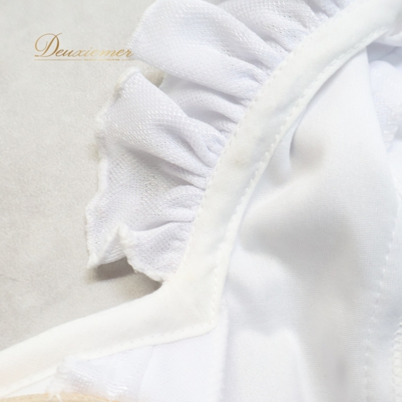 フラメンコ 衣装 トップス ブラウス 白 長袖 フリル ダンス パーティ 発表会 ホワイト系 フリルデザイン おしゃれ ダンス衣装 イベント用コスチューム エレガント レディース スタイリッシュ