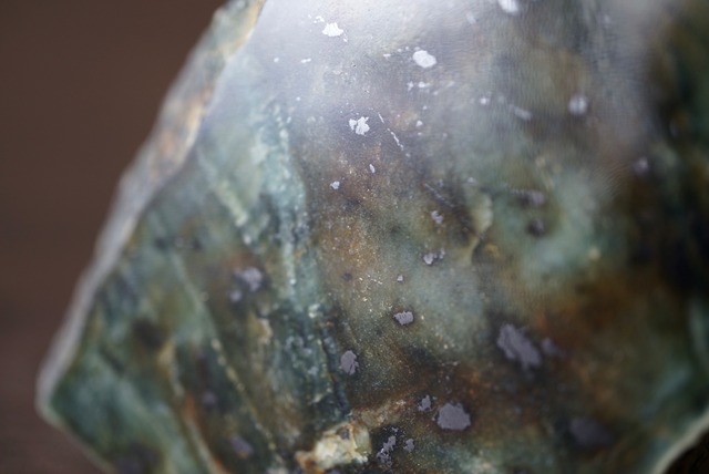 ブラジル バイーア州産サーペンティン（蛇紋石）Serpentin 1070