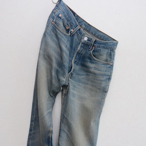 90s Levi’s 501 リーバイス USA製 ヴィンテージ デニムパンツ・ジーンズ ヒゲ ハチノス