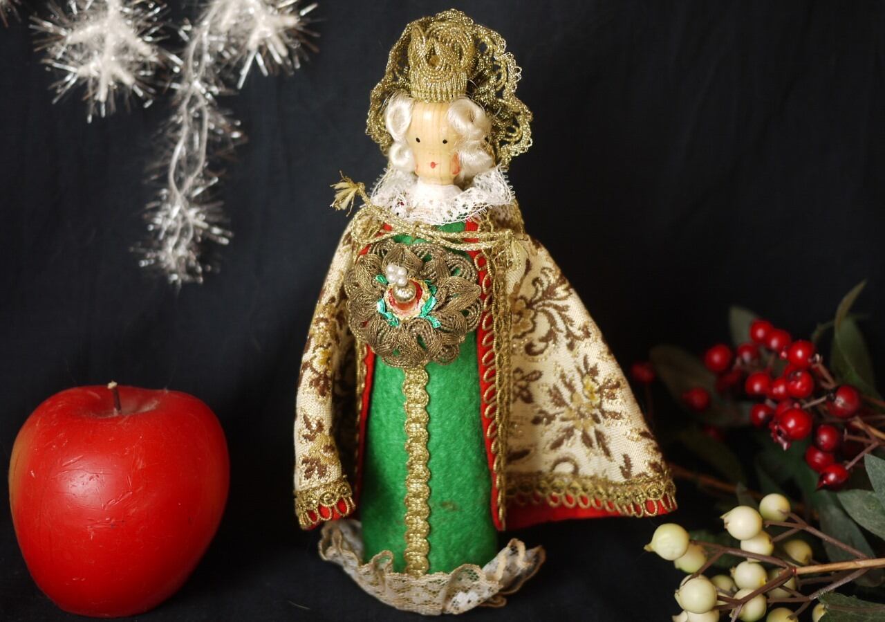 木製人形 クリストキント 聖人 王冠 ゴブラン マント