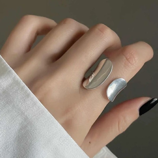 Volume asymmetric ring　V0446