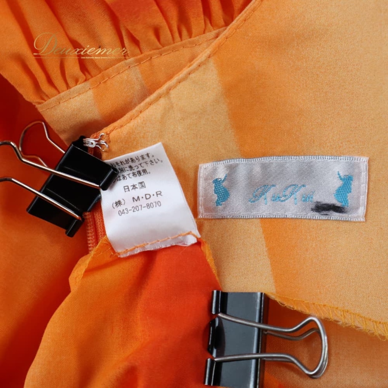 フラダンス 衣装 ワンピース ドレス オレンジ系 ククイ 日本製 Kukui ハワイアンプリント グラデーション ノースリーブ フレア アロハ フラ ダンス レッスン 練習 ダンス衣装 ハワイアンダンス レディース 華やか 鮮やか かわいい おしゃれ フレアワンピース オレンジドレス ハワイアンワンピース プリントワンピース グラデーション柄 カラフル リゾート 旅行 南国風 きれいめ 大人可愛い 上品 ノースリーブワンピース スカート フィットアンドフレア 背面ファスナー ポリエステル 綿混