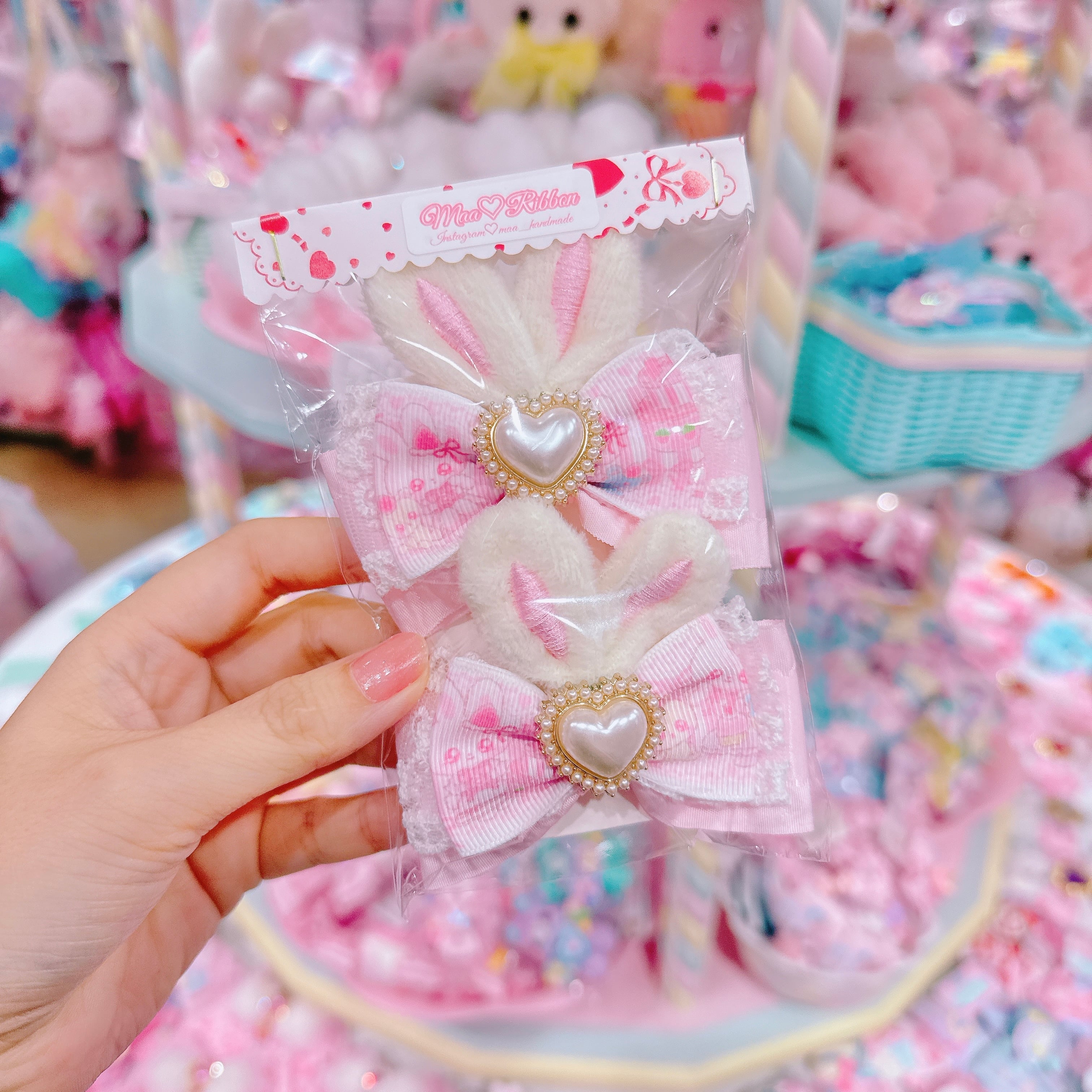 【R14】50-33うさ耳付きツインヘアクリップ