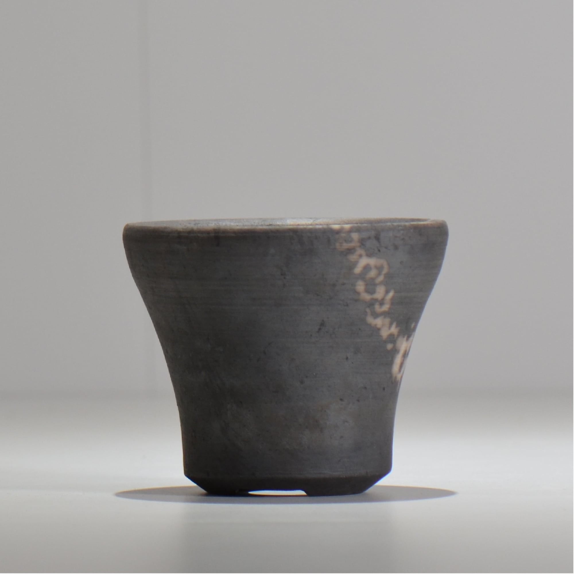 銅鉢　雲龍 齋藤研一 / 雲龍 模様 / ken4_urn02_s / 約φ10.7cm / 植木鉢