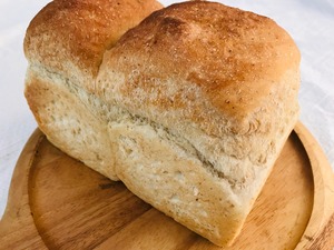 全粒粉入り食パン（２斤）【vegan】
