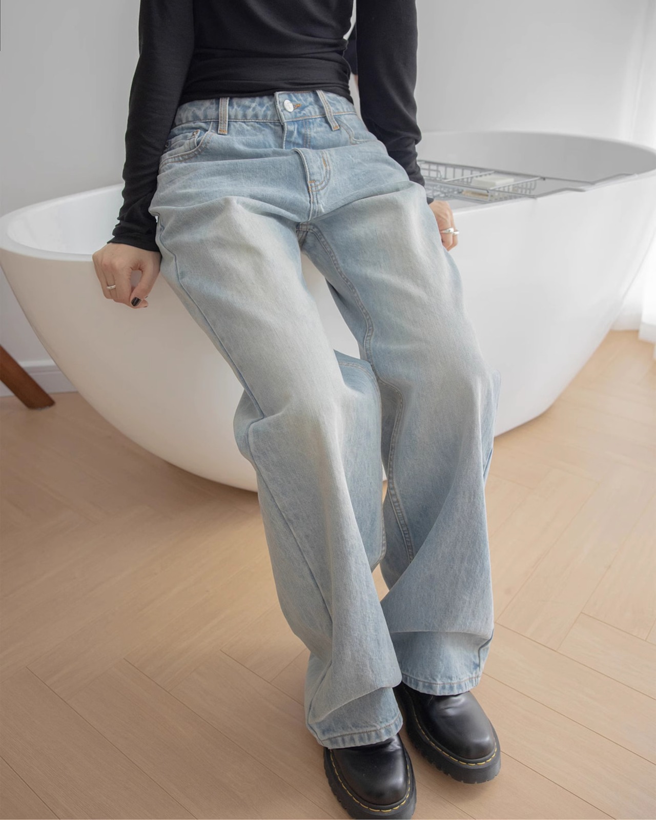 Washed straight Jeans T20280