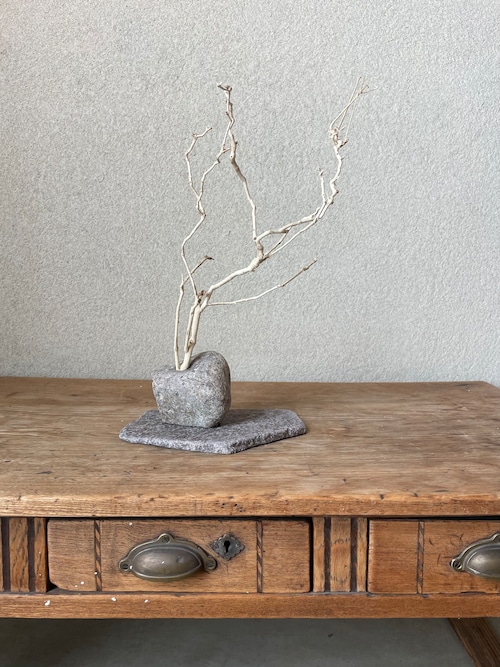 138 石の花器・枝ものセット