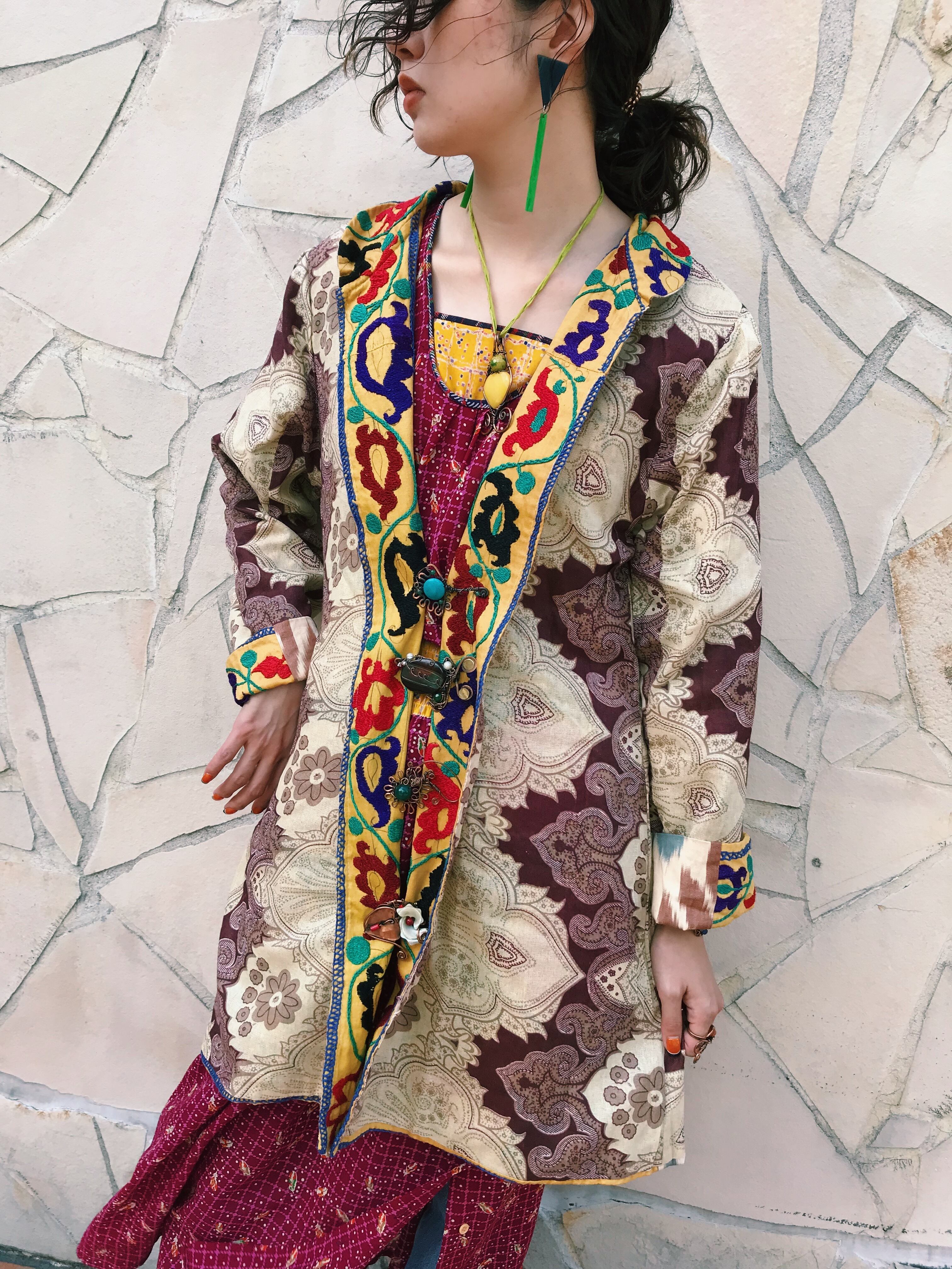 Vintage Uzbekistan mustard × floral reversible embroidery jacket ( ヴィンテージ ウズベキスタン マスタード × 花柄 刺繍 ジャケット