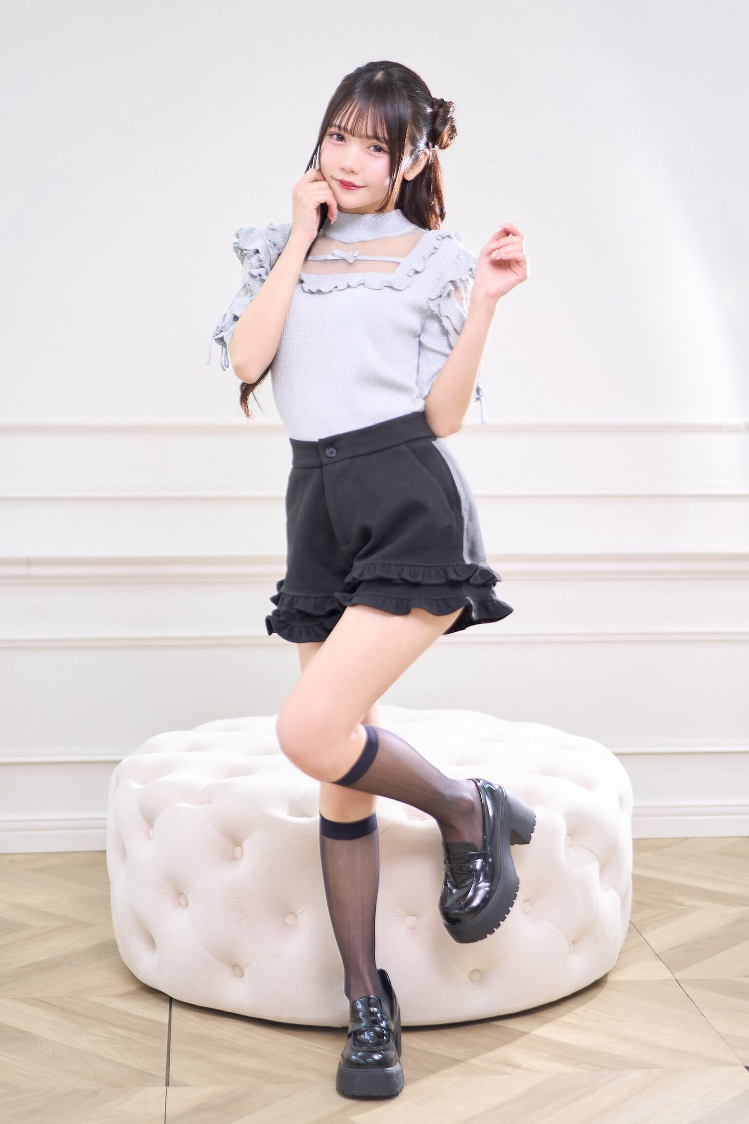 きらきらフリルサマーニット