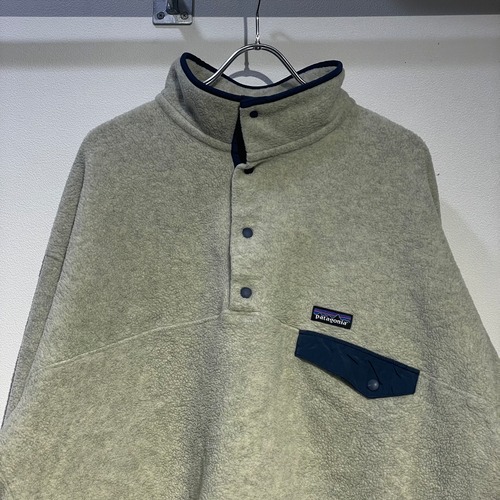 Patagonia used Synchilla fleece SIZE:XXL