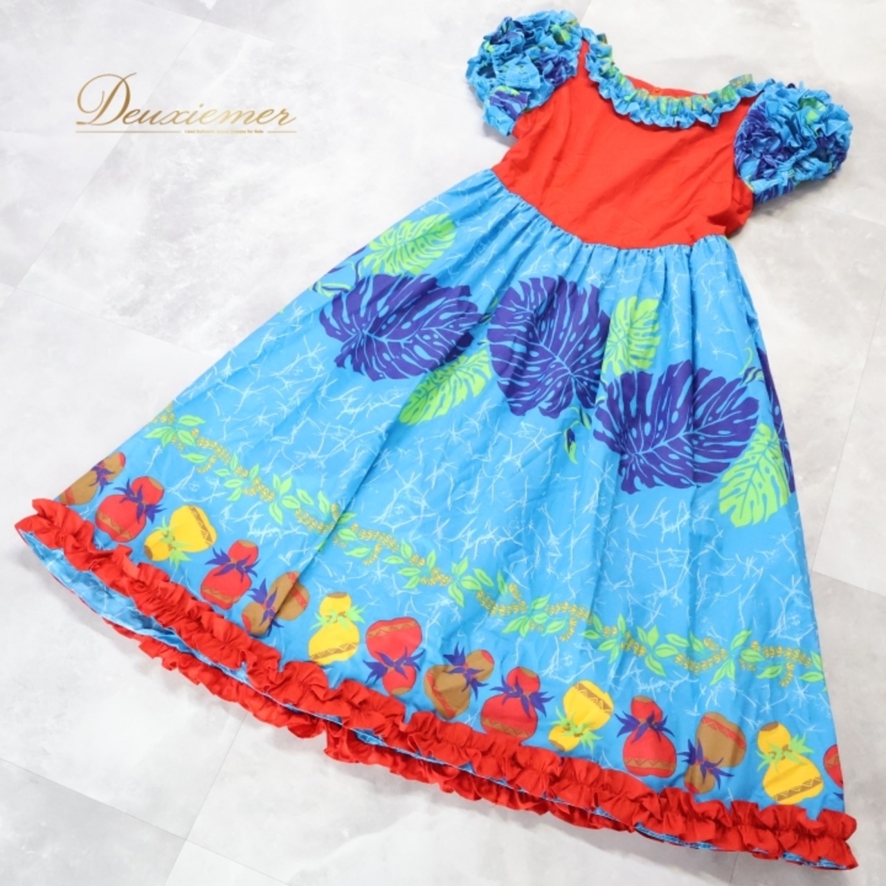 フラダンス 衣装 ワンピース ドレス ブルー系 レッド系 モンステラ柄 イプヘケ柄 フリル 華やか 鮮やか 明るい かわいい 赤 青 黄 緑 ハワイアン アロハ ハワイアンプリント フラ ダンス レッスン 練習 カラフル ハワイアンファッション 明るい色