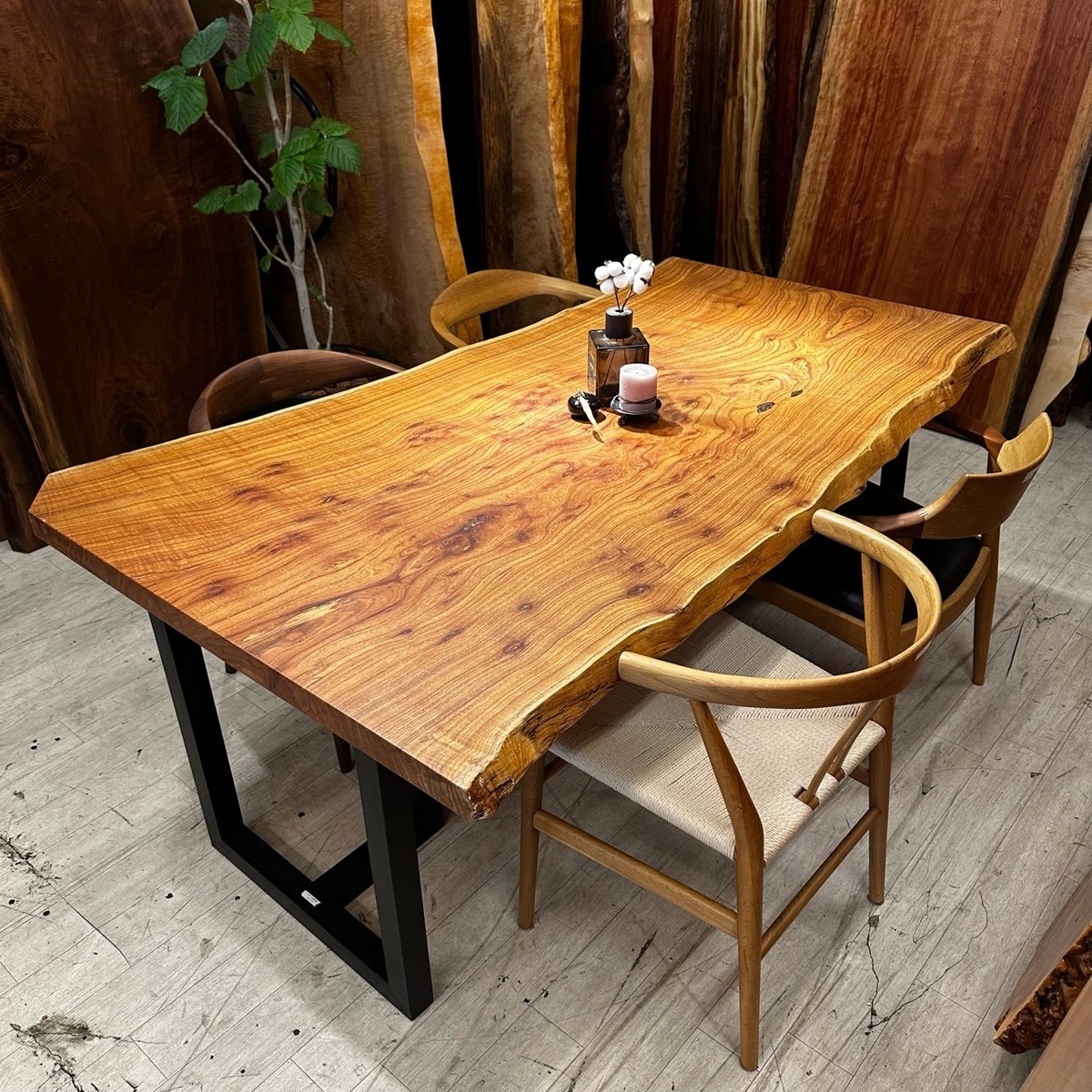 OUTLET】センダン_1880×950-1080×50_浅草本店_テーブル天板/一枚板 599 