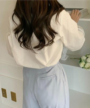 《即納商品》cream frill blouse (ivory / black)