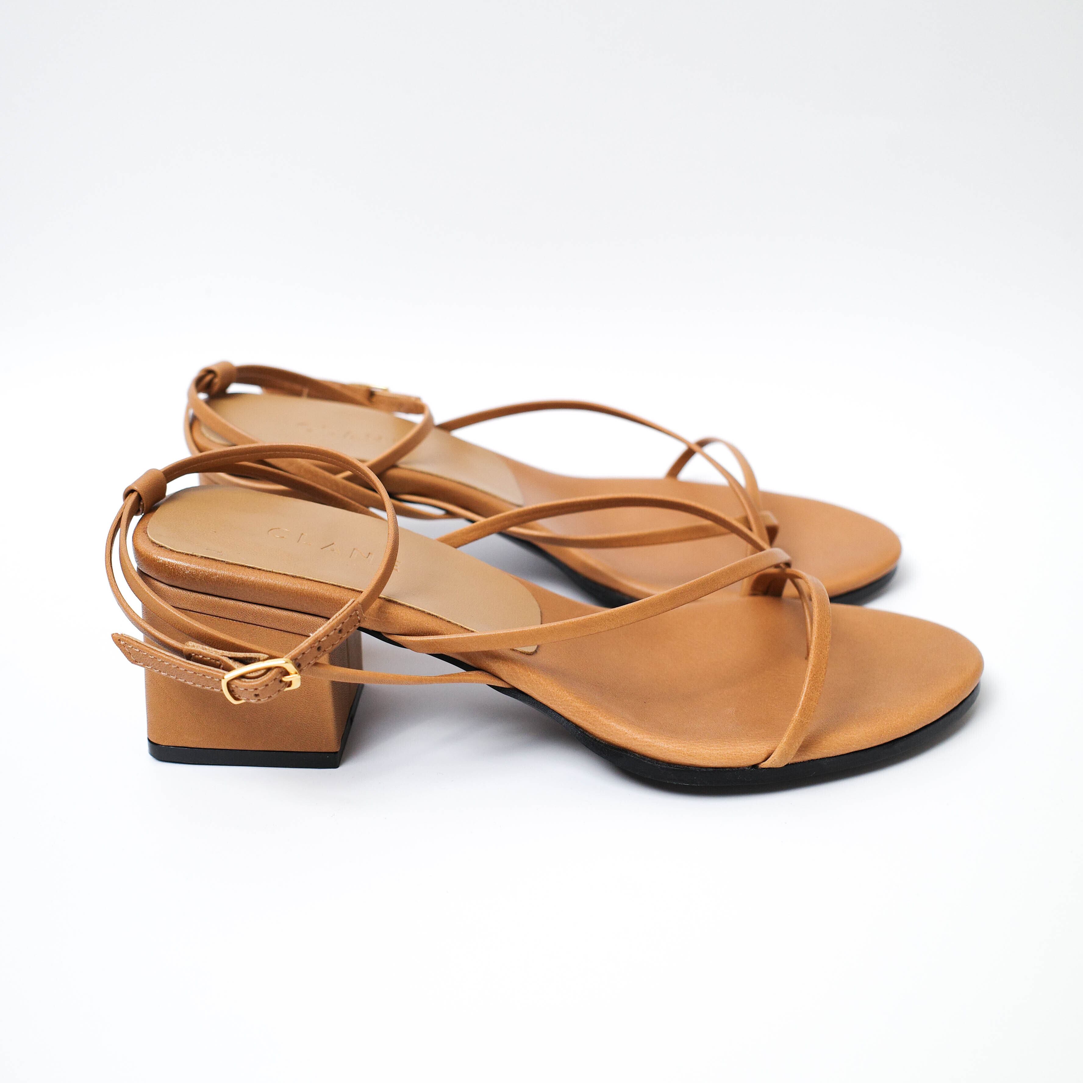 [NEW] CLANE	LINE STRAP SANDAL BEIGE 18115-8411
