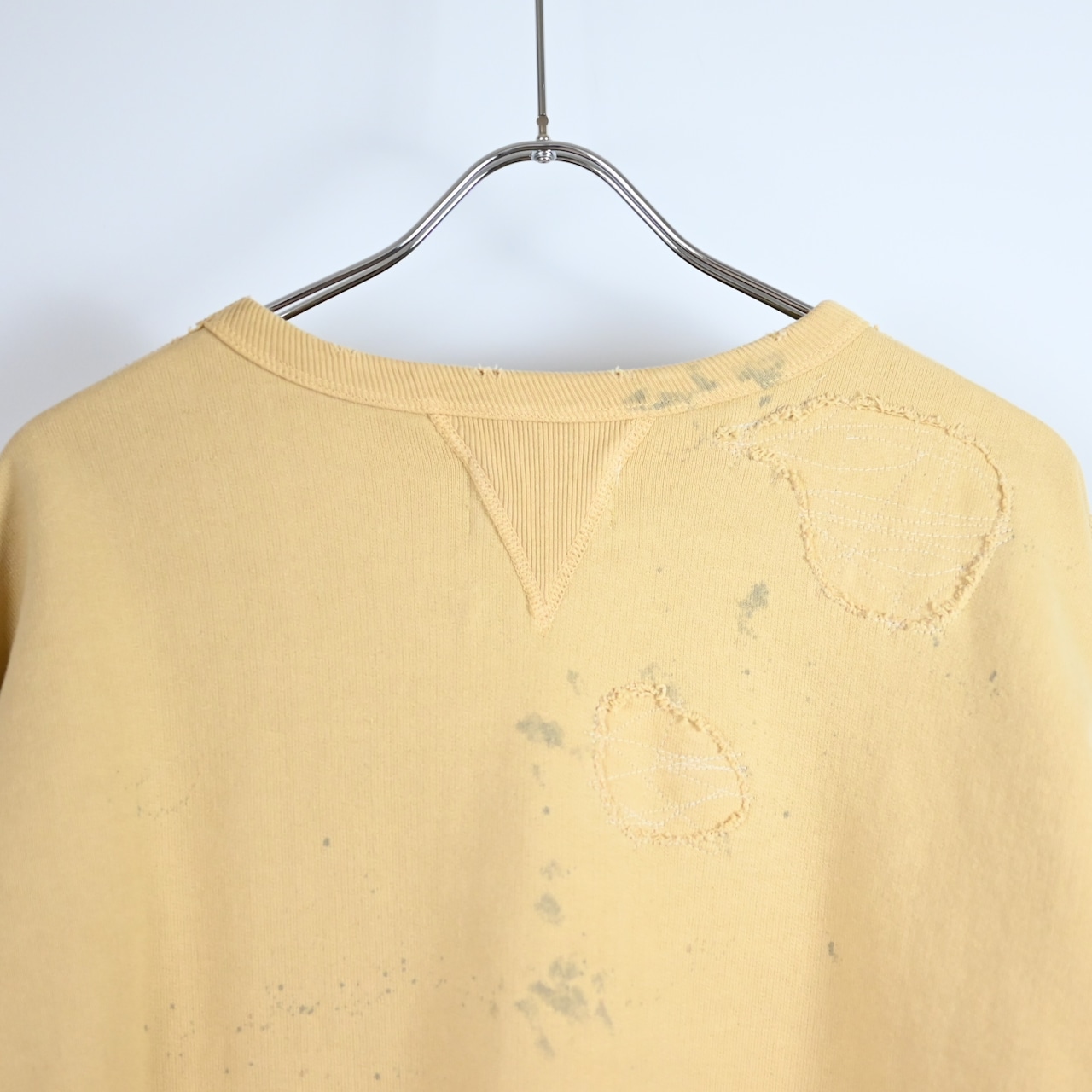 BOWWOW / REPAIRED FADED DOUBLE V SWEATSHIRT