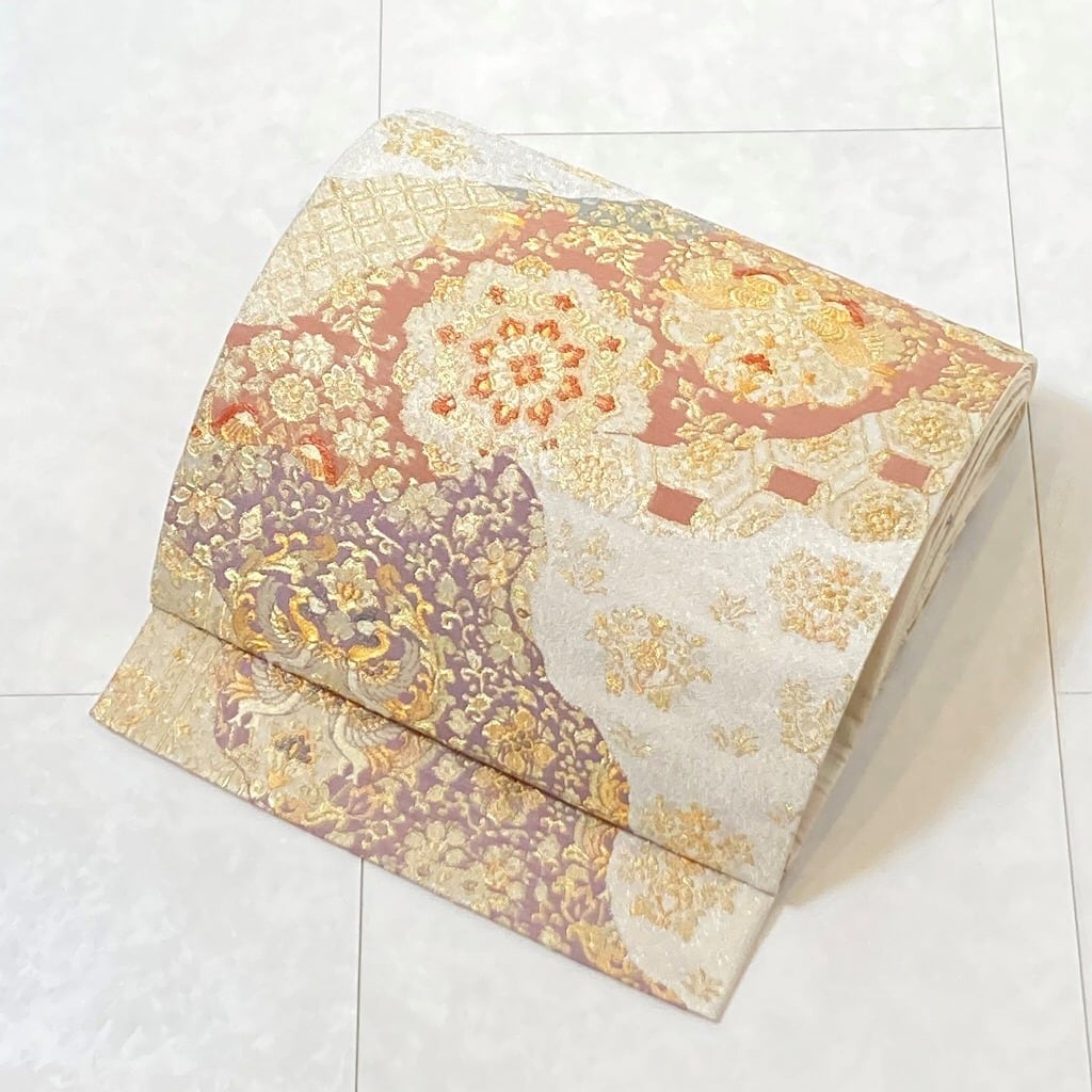 3k1407 袋帯 絹 古今錦 河合美術織物 唐織 白 金色 赤 紫 緑 花柄出品