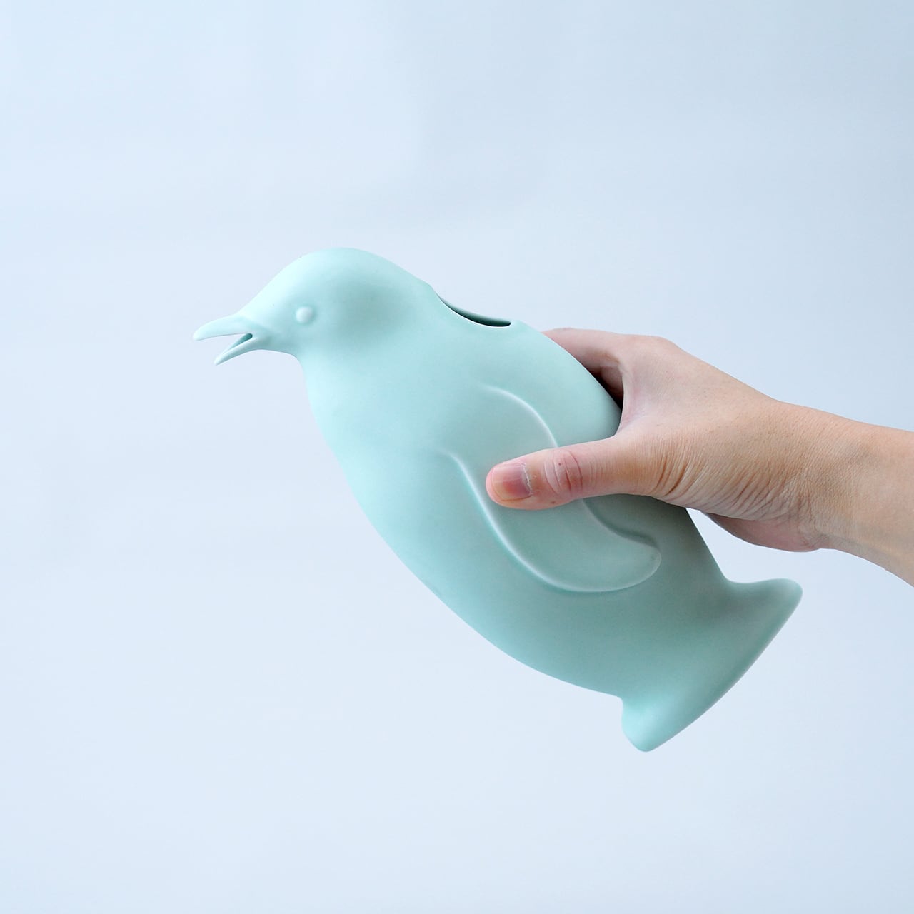 ペンギン大 ピッチャー 青磁ブラスト | 文翔窯 bunsyohgama