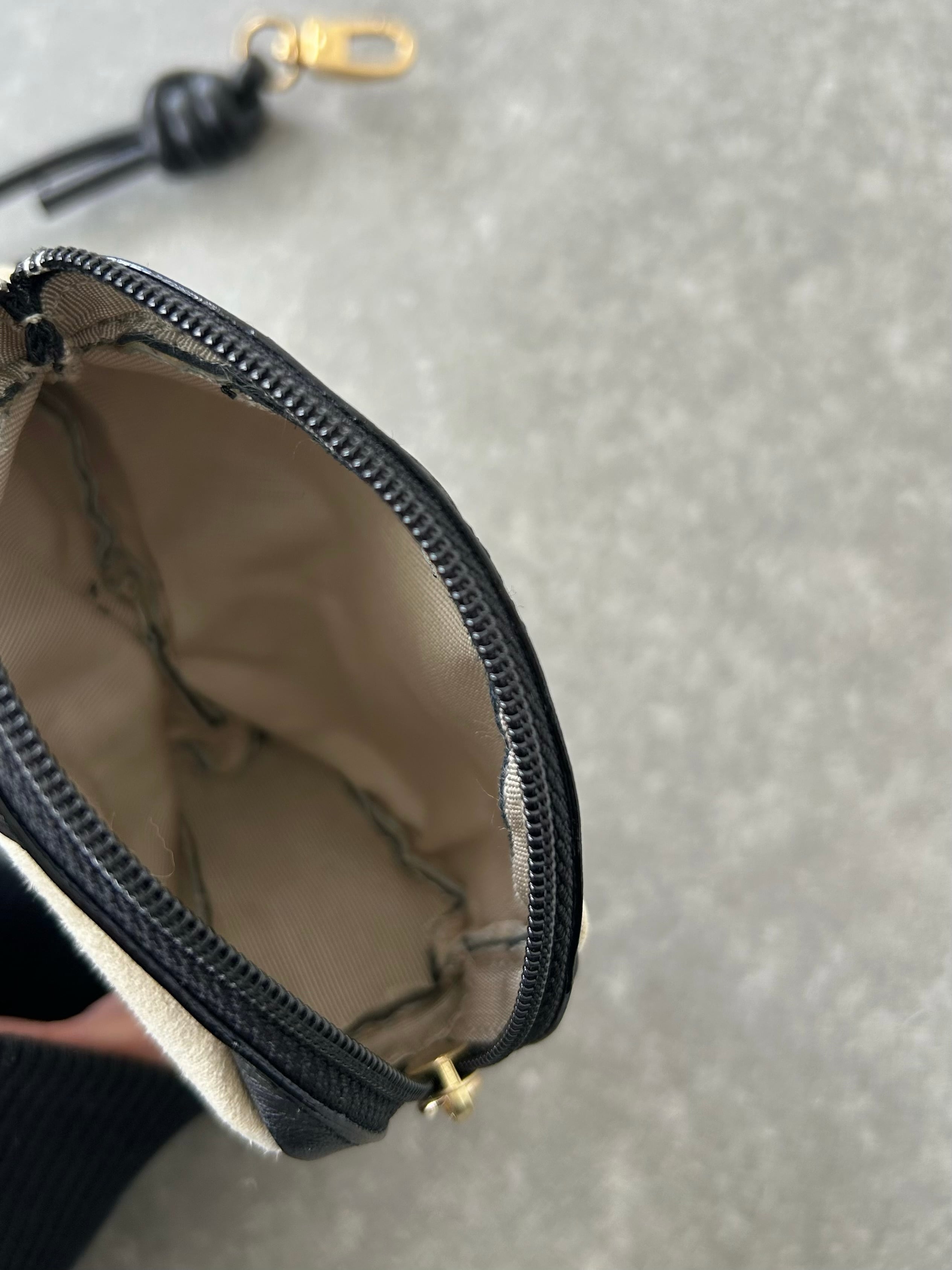 MUVEIL airlistコラボパンダポーチ | KOKO