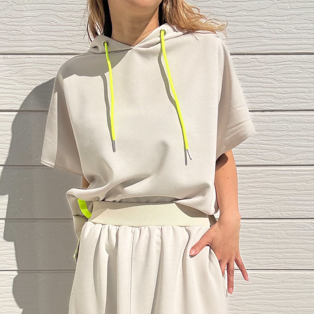 【セットアップ対応アイテム】フーディスリットプルオーバー