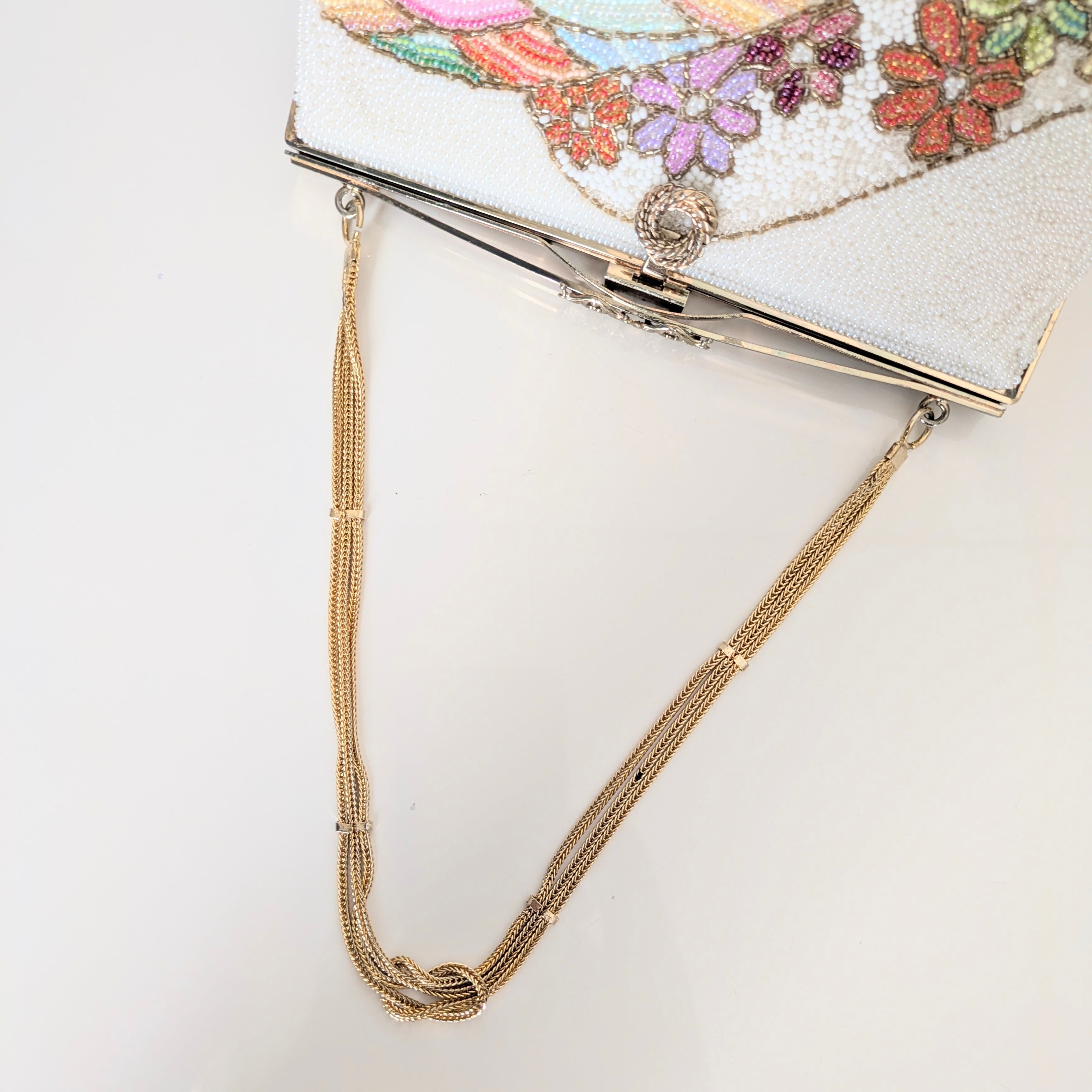 Vintage】ビーズ刺繍バッグ 白 吉祥風景柄 和柄 パーティーバッグ