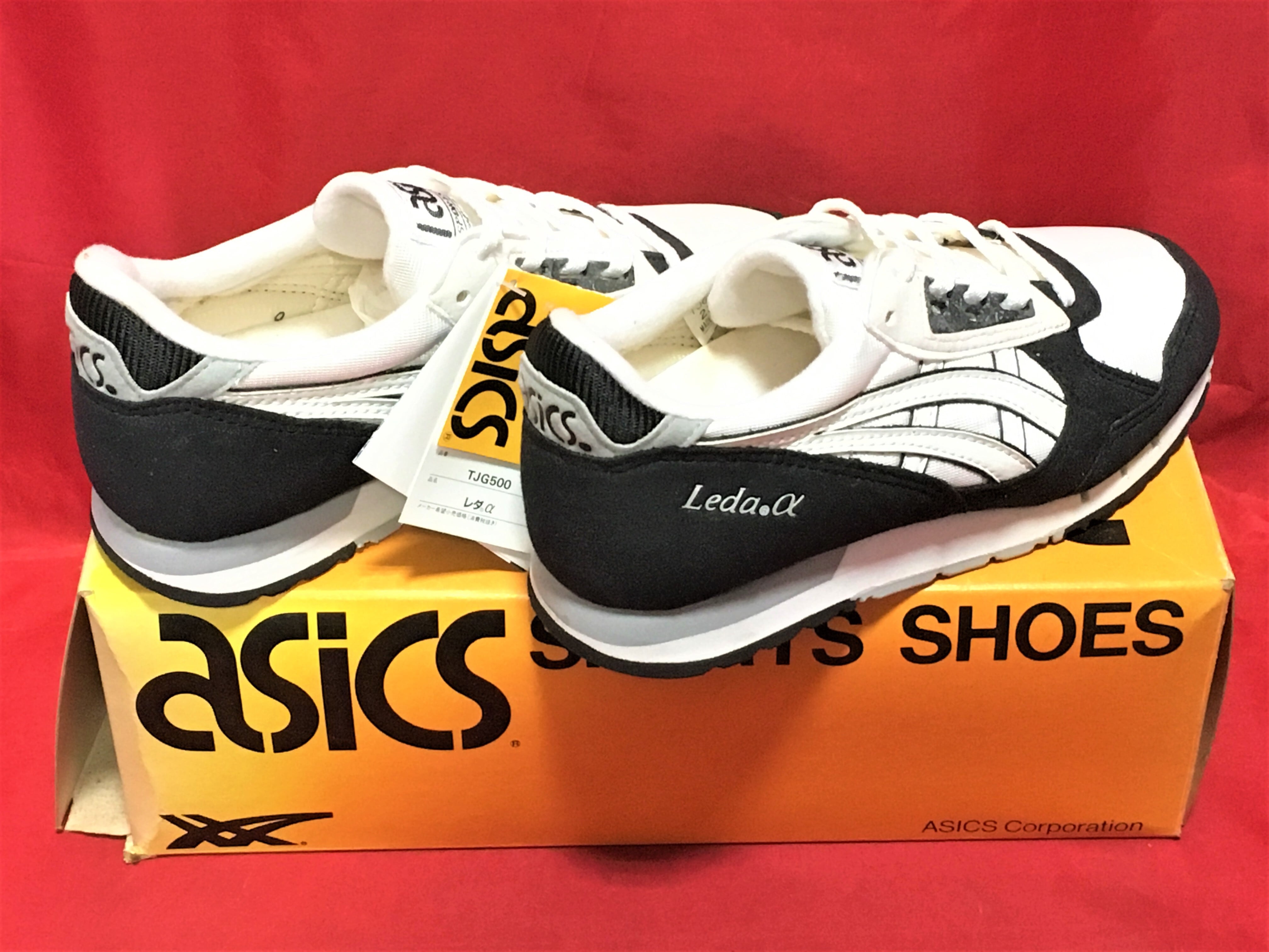 廃盤品 デッドストック タグ付き asics TWR323 レスリングSS ASICS（アシックス）TJG500 0190 レダα 白/黒 ➂ | freestars