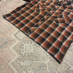 Wrangler / western shirts / check pattern / S/S shirts / Square cut shirts