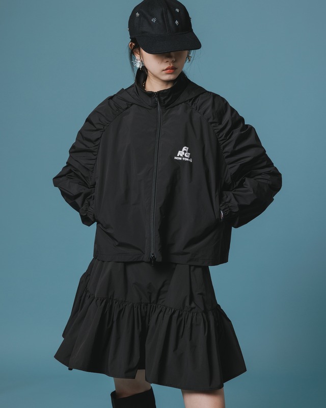 【NON TOKYO ノントーキョー】 / 2WAY GATHER SHOULDER BLOUSON 2WAYギャザーショルダーブルゾン / BLACK