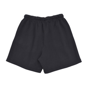 【ESSENTIALS】TRAINING CLASSIC FIT SHORT