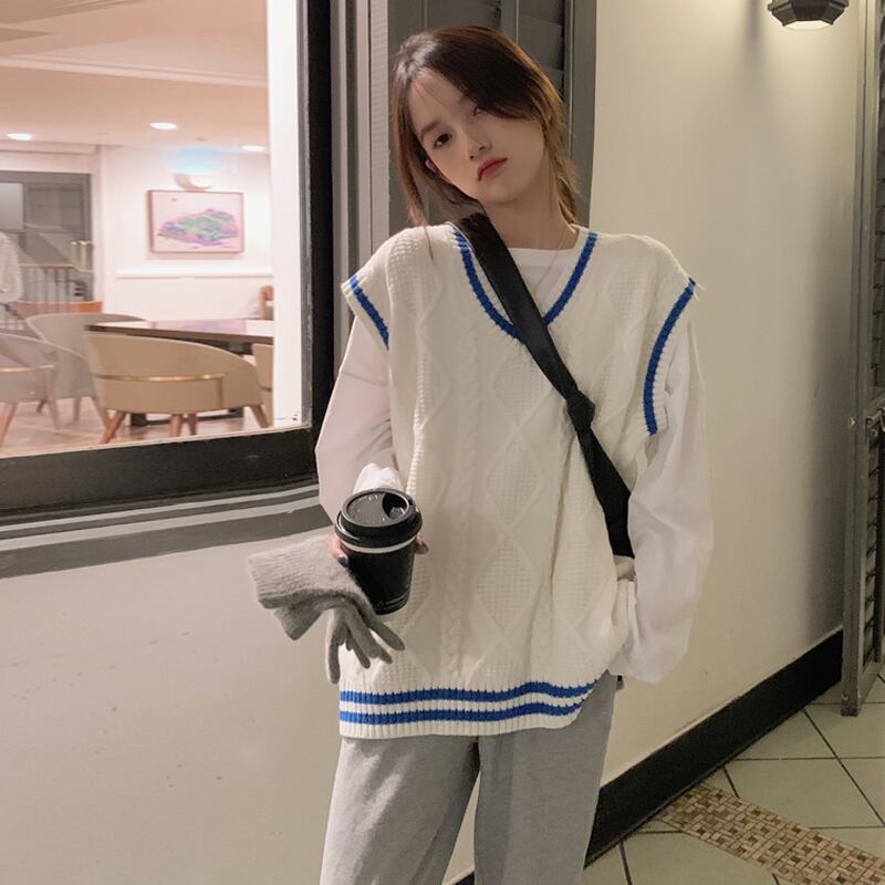 ホワイトニットスプリングオータムルーズセーター ノースリーブ 春物 秋物 試着室72742004655