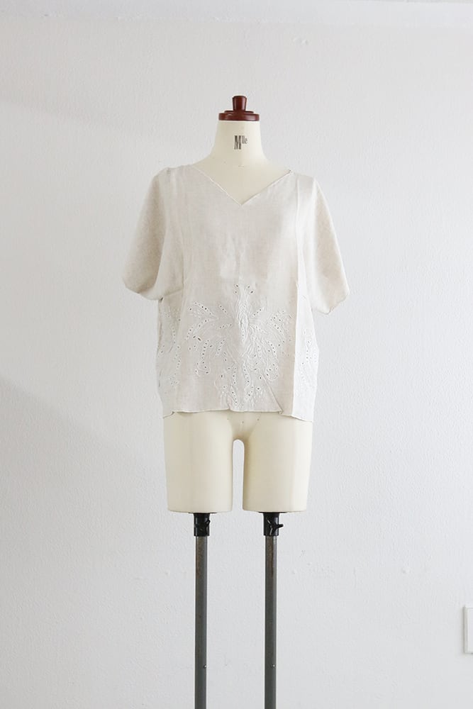 カットワークトップ (26S32010E)