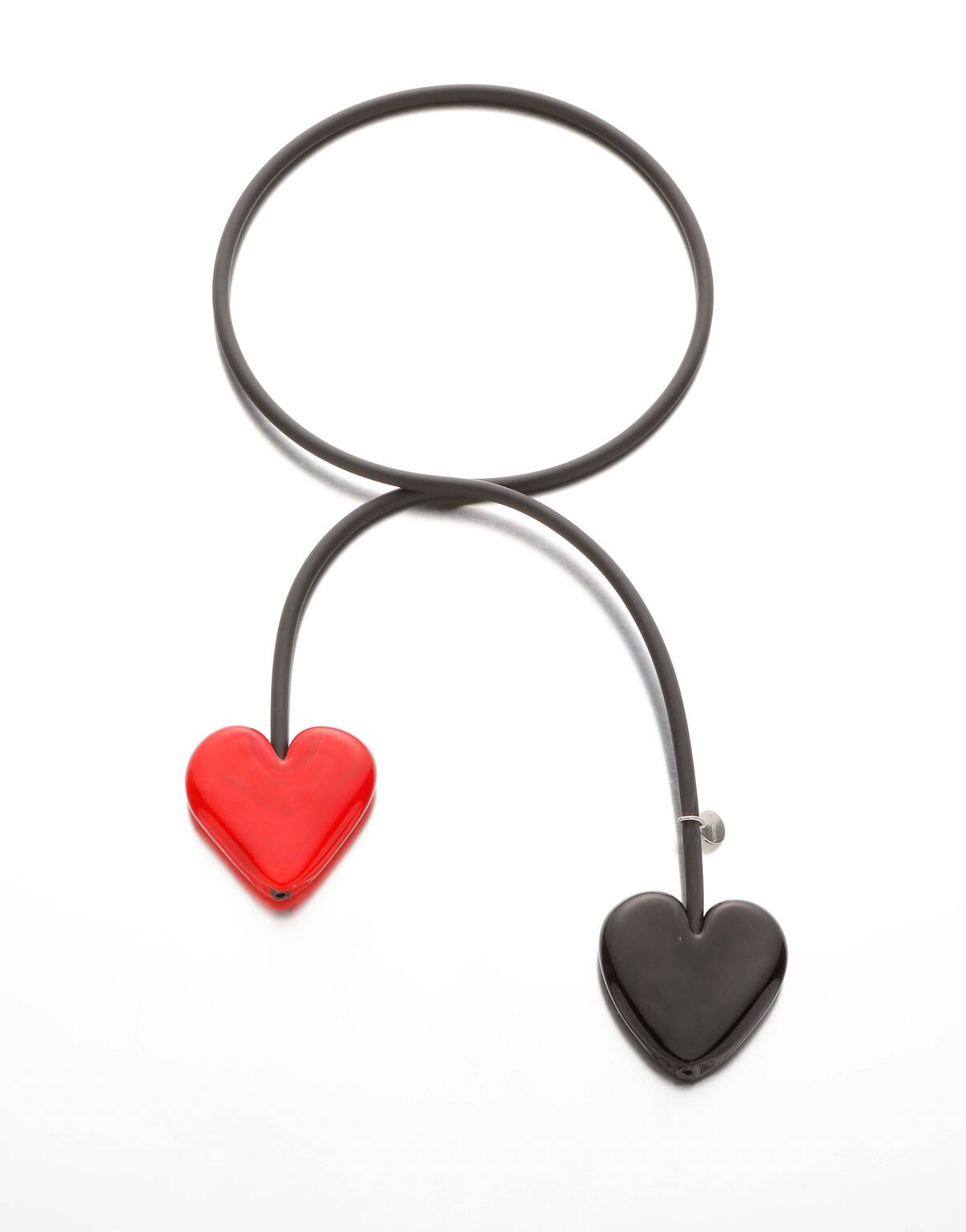 【Alice(アリス)】 ネックレス (ブラック&レッド)