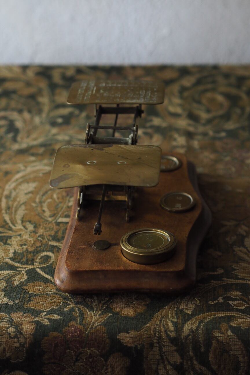 イギリスのレタースケール-antique England postal scale