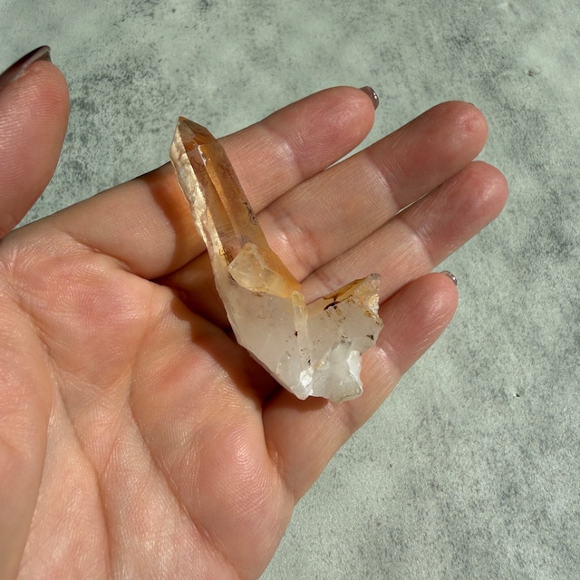 ネパール・ダーディン産 ヒマラヤ水晶 ゴールデンヒーラー クラスター No.6