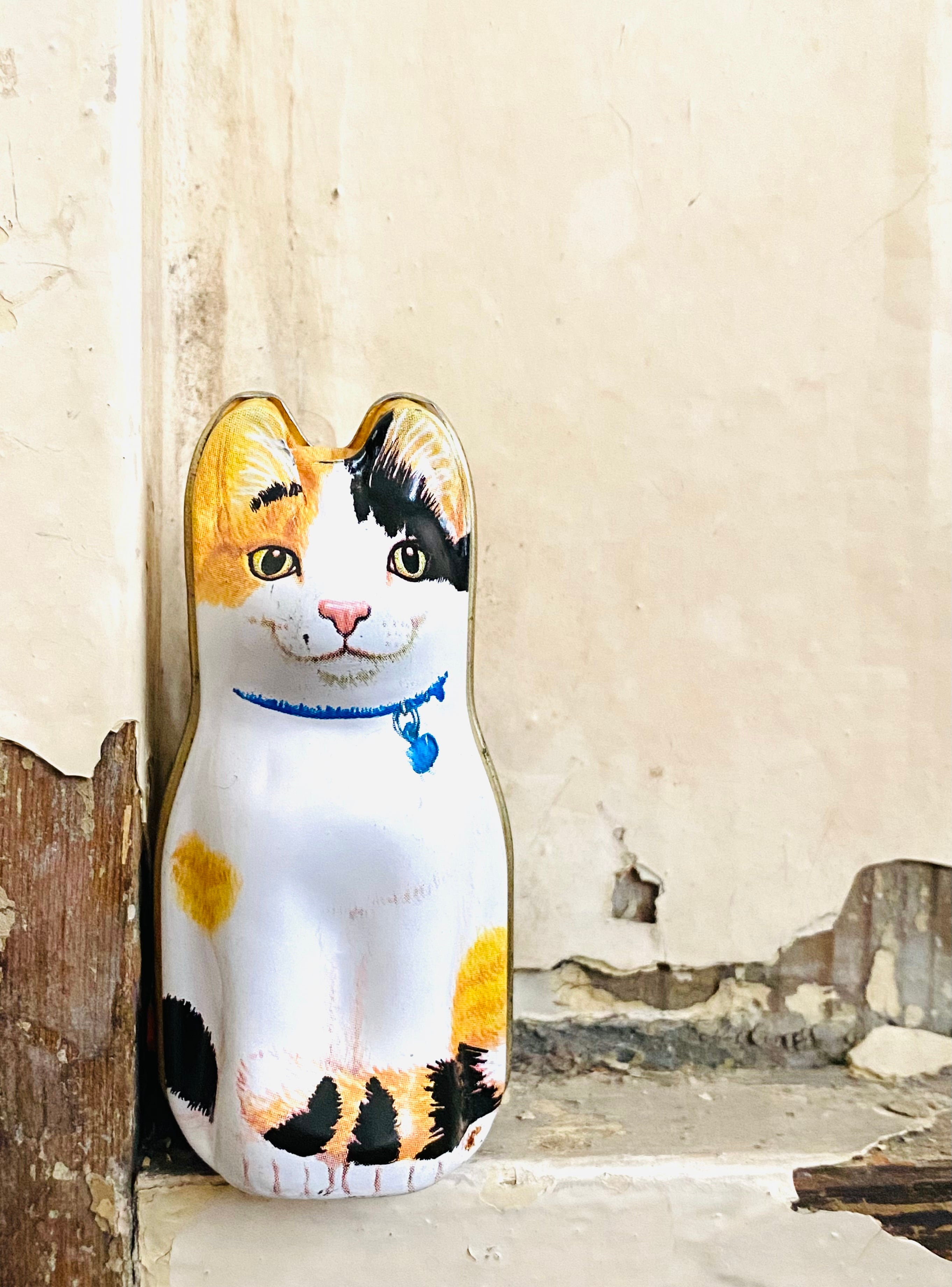 ヴィンテージ缶 | Weekendcats