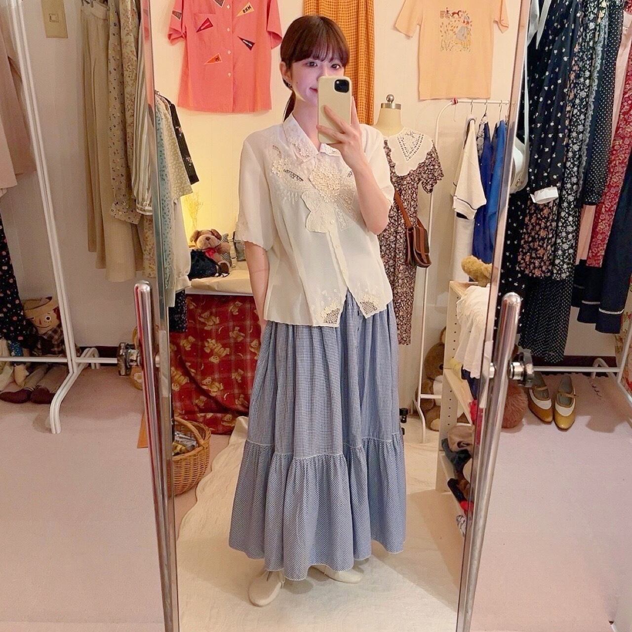 flower ribbon embroidery blouse