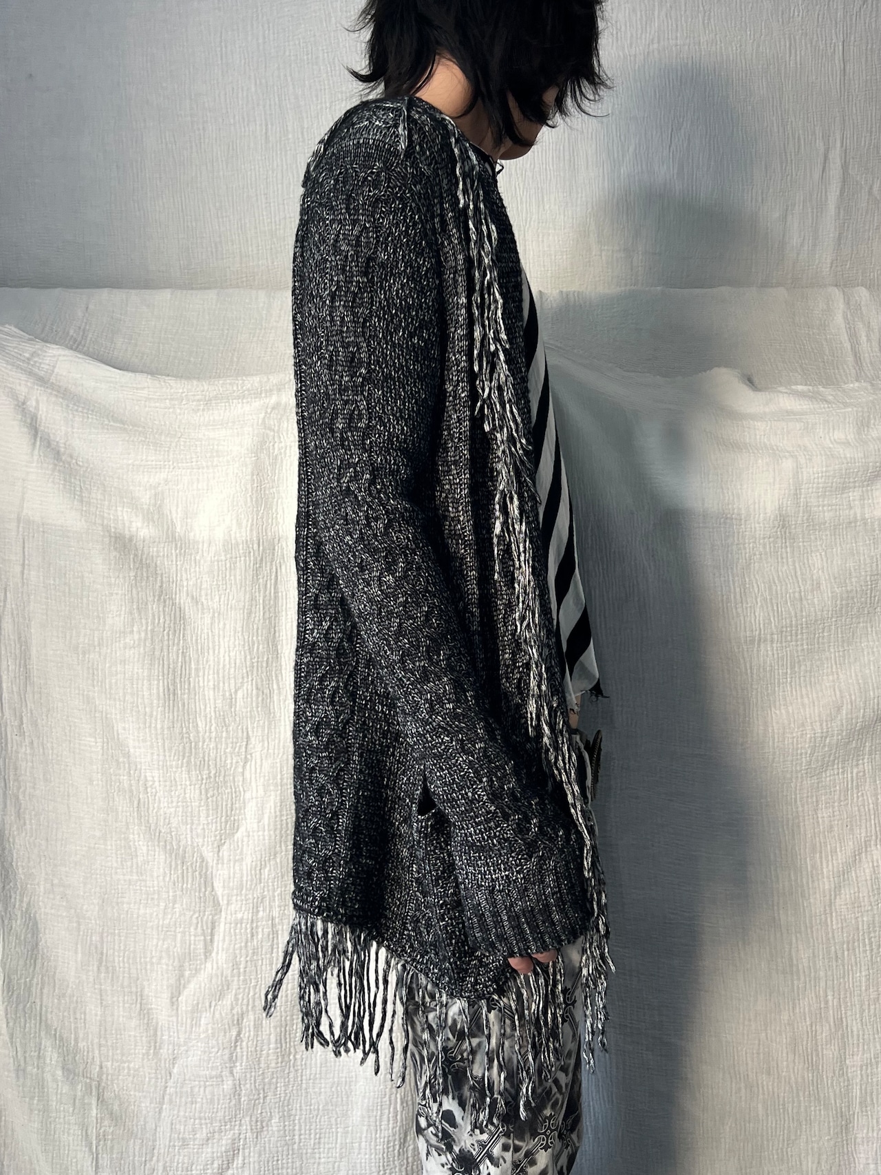 "roar" Fringe Cardigan