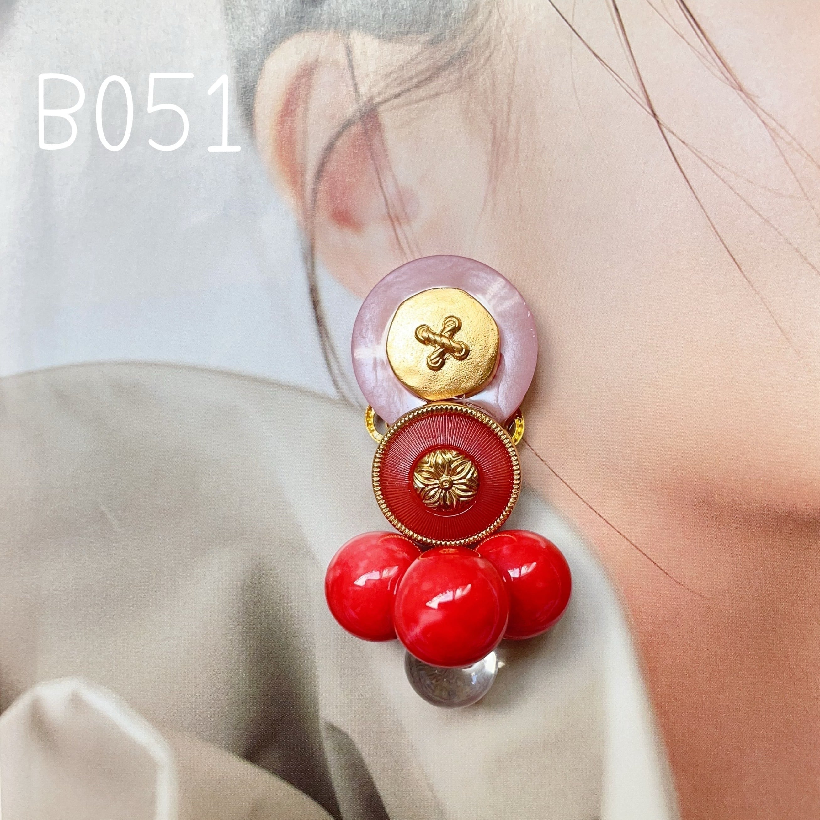 B051…ピンク×レッド ジャラジャラ イヤリングorピアス B051…ピンク×レッド ジャラジャラ イヤリングorピアス