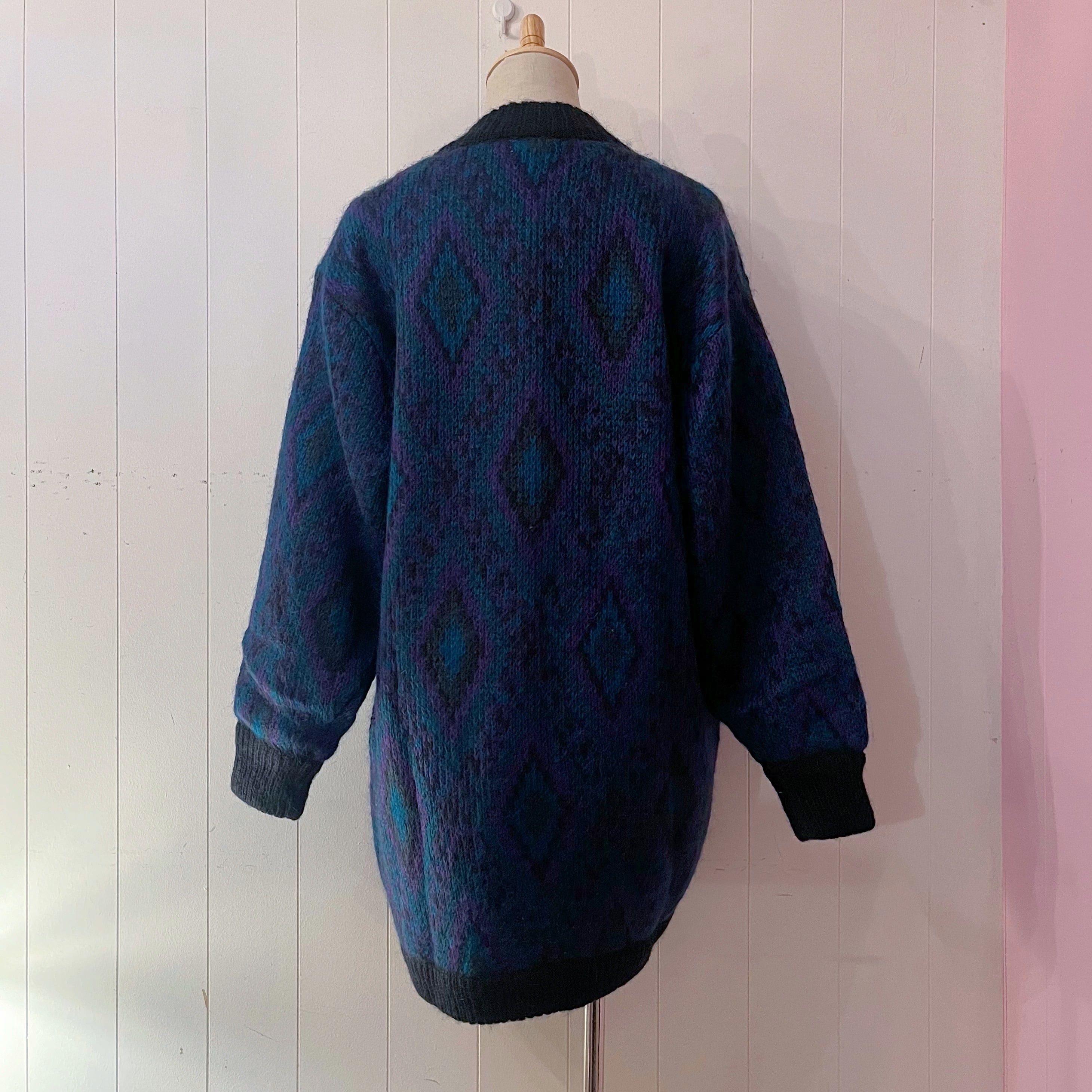 blue diamond liner knit cardigan
