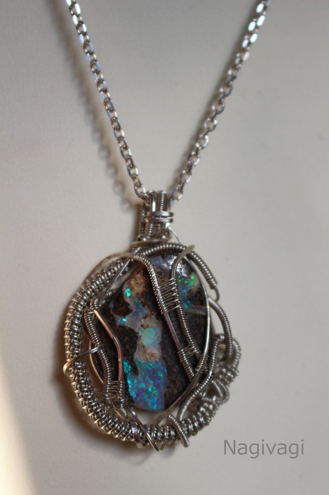 Boulder opal sillver925 wirewrapping pendant