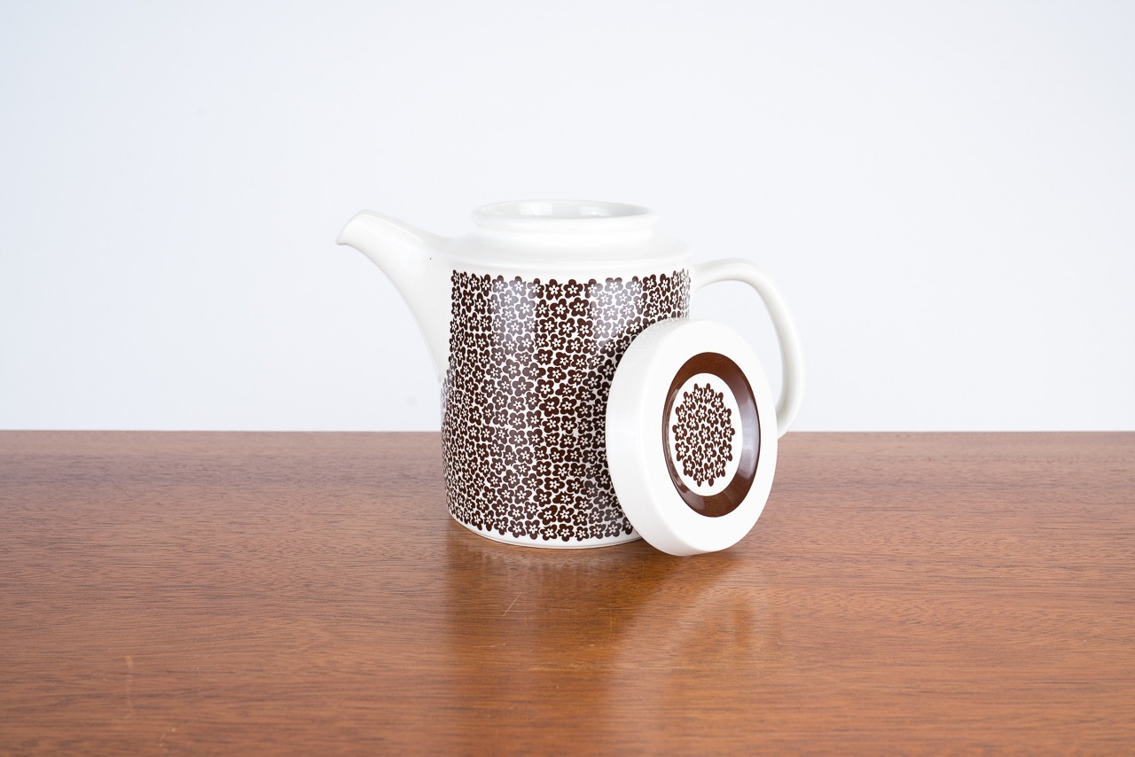 ARABIA Faenza Peter Winqvist teapot   アラビア　ファエンツア　ピター・ウィンクヴィスト