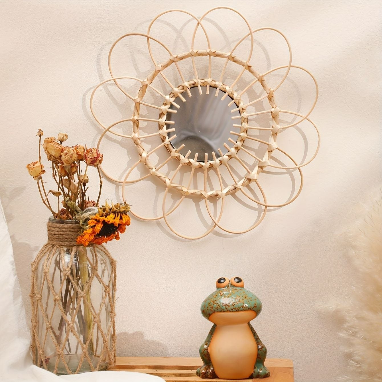 壁掛け ミラー 鏡 ラタン フラワー 花 ウォールデコレーション