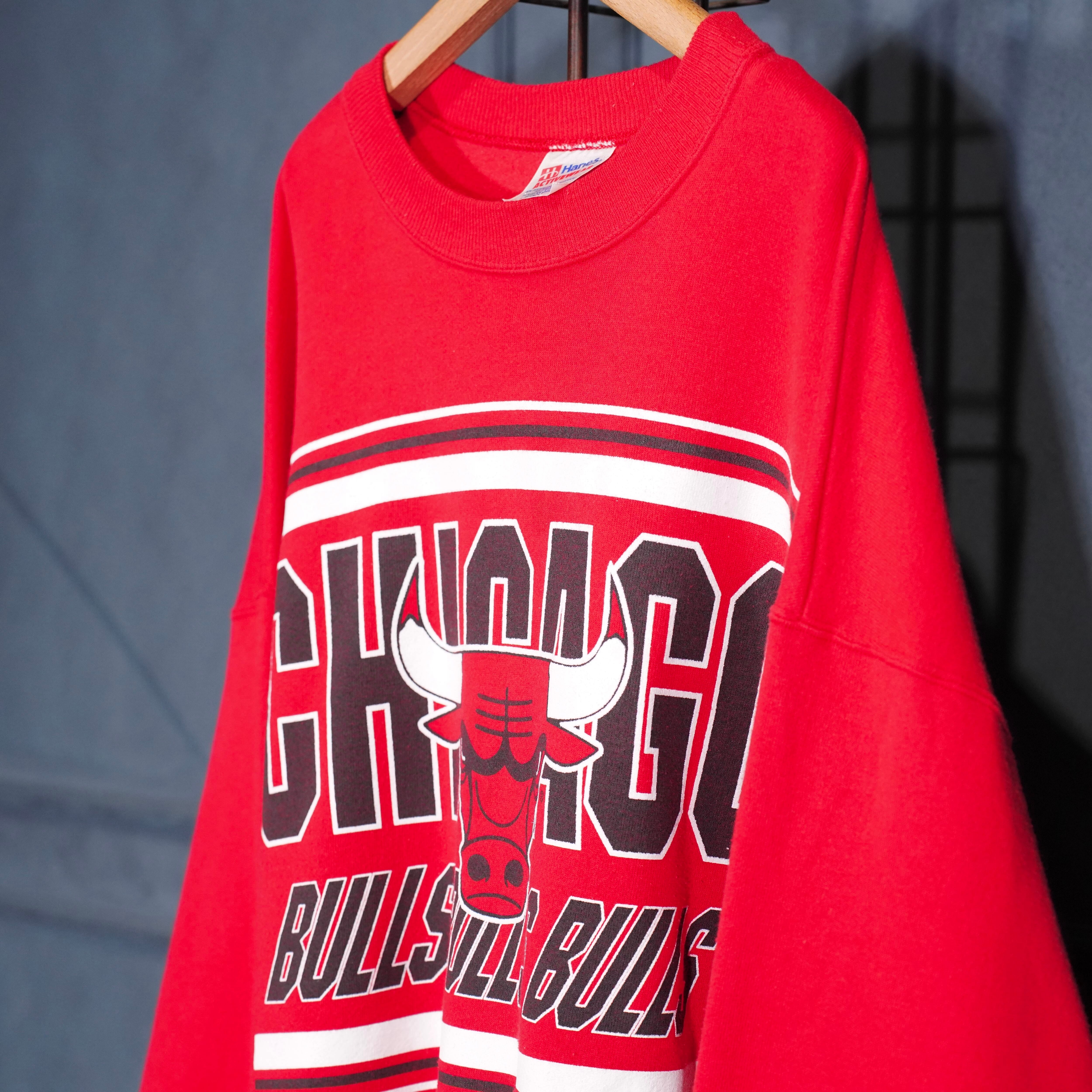 90's USA VINTAGE Hanes ACTIVEWEAR NBA CHICAGO BULLS TEAM PRINT