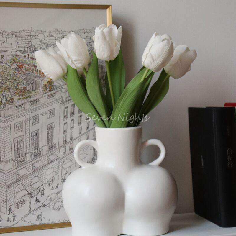 【VASE】ボディー形マットホワイトベース