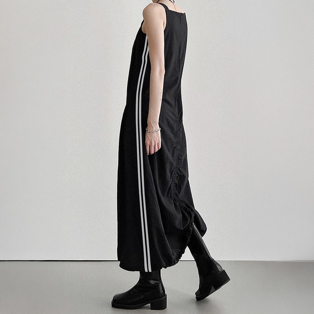 Lightweight sideline dress A00170