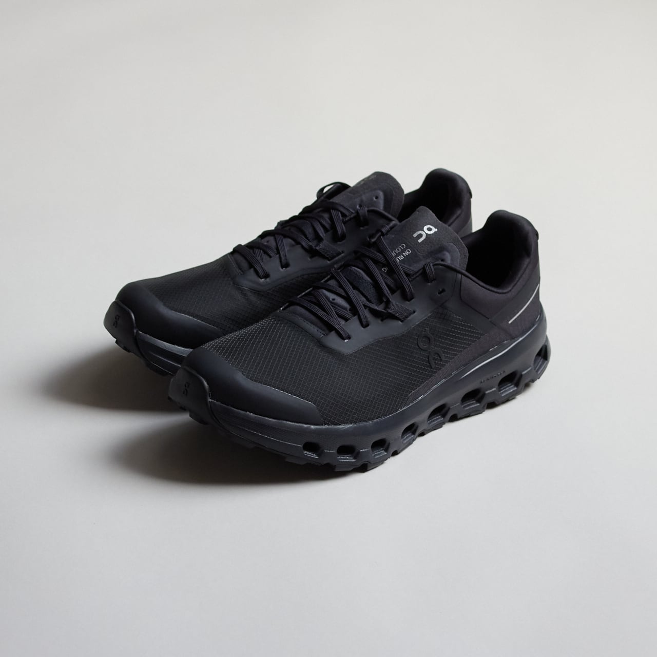 On(オン)W Cloudvista 2 クラウドビスタ2 -Black | Black On(オン)W Cloudvista 2 クラウドビスタ2 -Black | Black