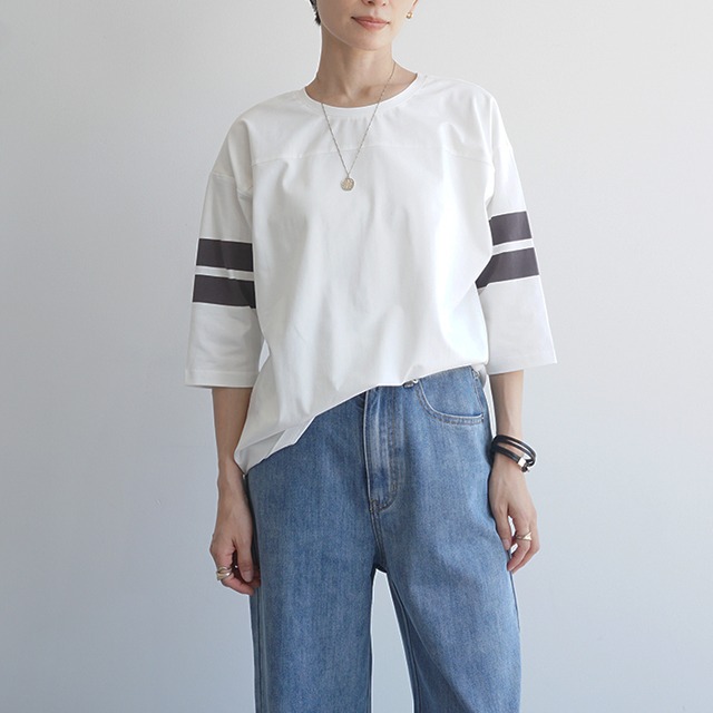 袖ラインプリントTシャツ